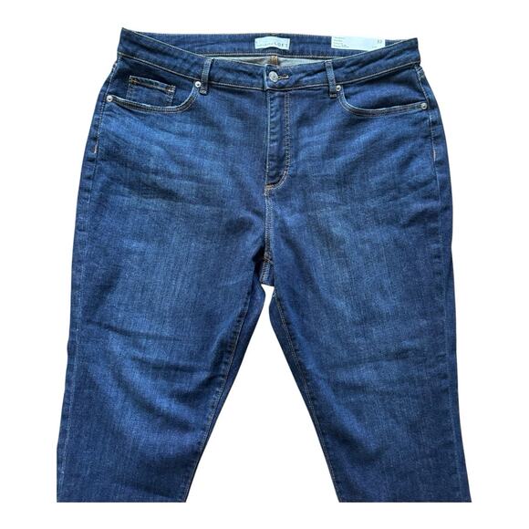 Loft Women's The Curvy Skinny Fit Mid Rise Jeans Regular Size32/14 Stretch‎ - Picture 2 of 12